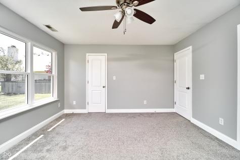 11193 Boston Way Fishers IN 46038