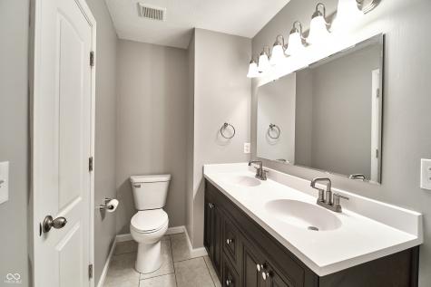 11193 Boston Way Fishers IN 46038