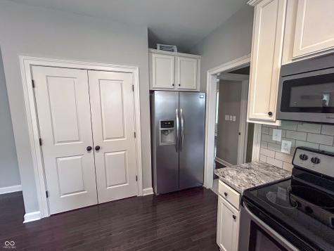 806 Jefferson Avenue Indianapolis IN 46201