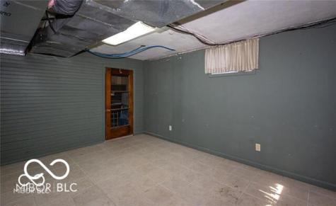 6206 Meridian Street West Drive Indianapolis IN 46260