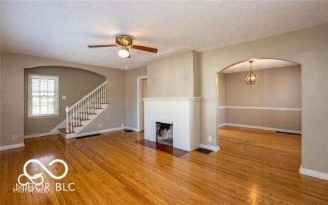 6206 Meridian Street West Drive Indianapolis IN 46260