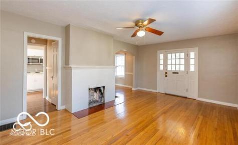 6206 Meridian Street West Drive Indianapolis IN 46260