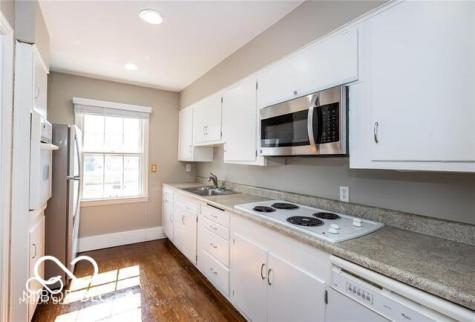6206 Meridian Street West Drive Indianapolis IN 46260