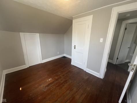4919 Orion Avenue Indianapolis IN 46201