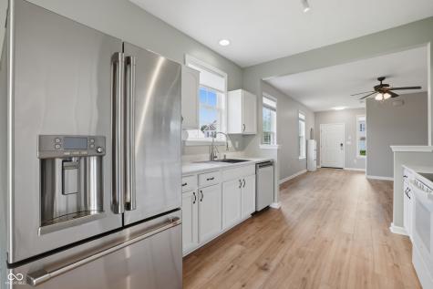 3835 Dusty Sands Road Whitestown IN 46075