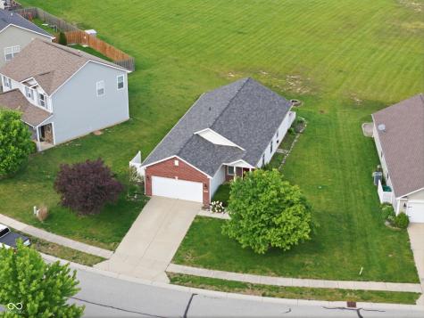 3835 Dusty Sands Road Whitestown IN 46075