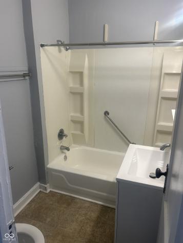 636 E 37th Street Indianapolis IN 46205