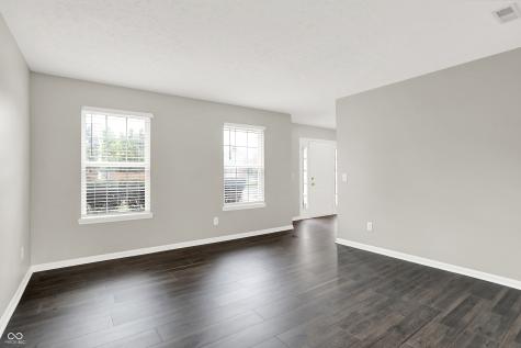 5761 Cantigny Way S Carmel IN 46033