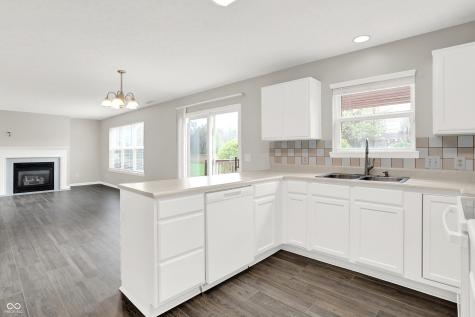 5761 Cantigny Way S Carmel IN 46033