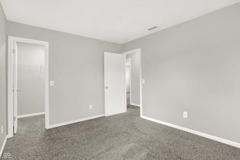 5761 Cantigny Way S Carmel IN 46033