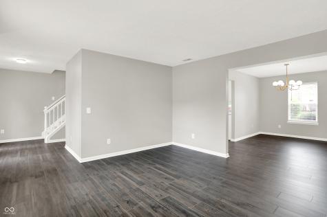 5761 Cantigny Way S Carmel IN 46033
