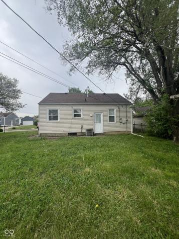 5322 E 19th Place Indianapolis IN 46218