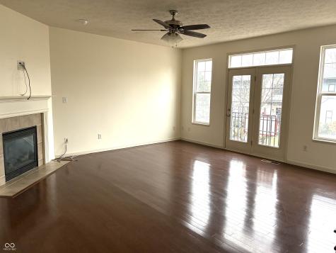 420 W Main Street Carmel IN 46032