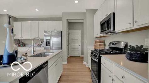 11391 Dippers Lane Noblesville IN 46060