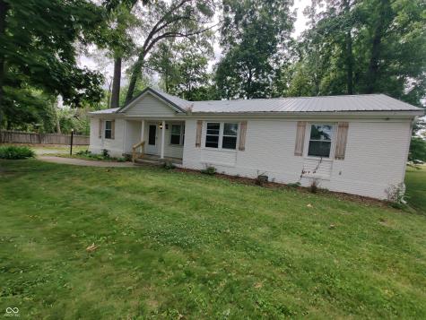 9 E Rafferty Road E Shelbyville IN 46176