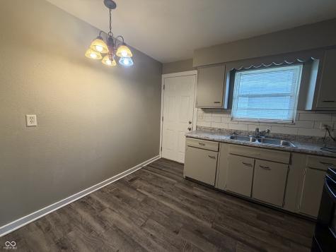 2417 N Bolton Avenue Indianapolis IN 46218