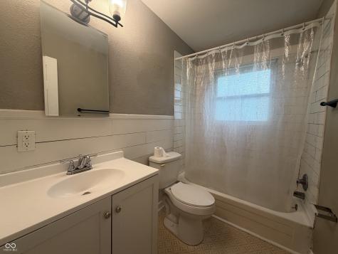 2417 N Bolton Avenue Indianapolis IN 46218