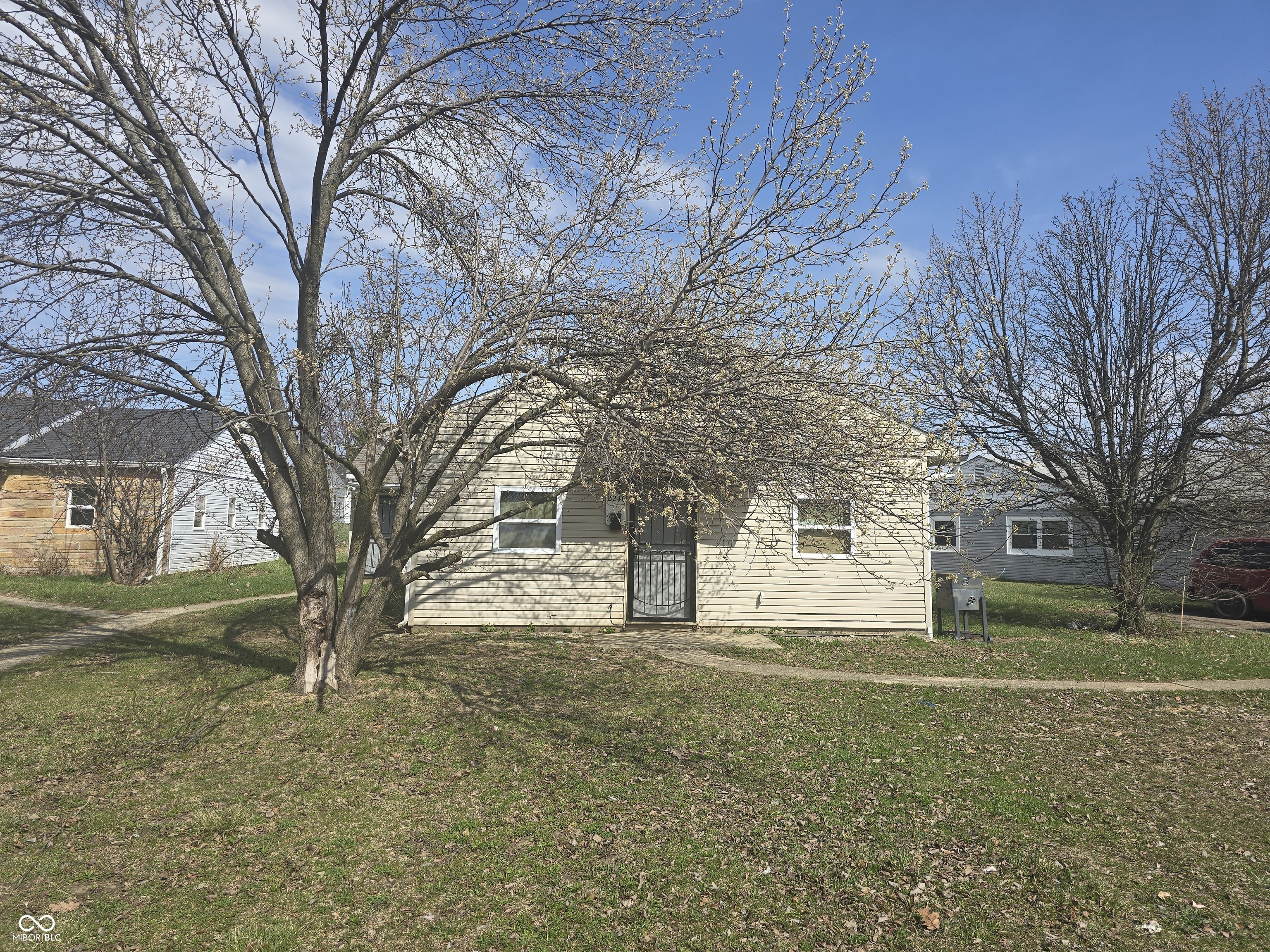 2238 Admiral Drive Indianapolis IN 46219