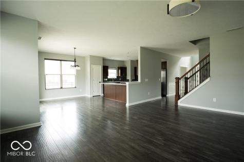 15665 Eastpark Drive Noblesville IN 46060