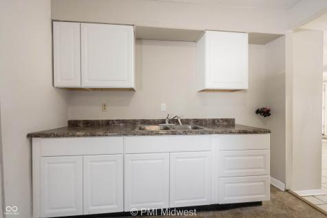 4881 S 300 W New Palestine IN 46163