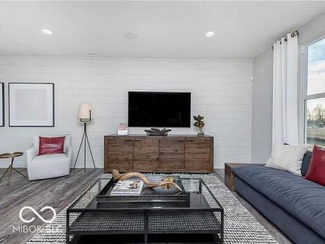 4894 Oak Hl Drive Lebanon IN 46052