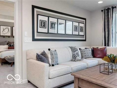 4894 Oak Hl Drive Lebanon IN 46052