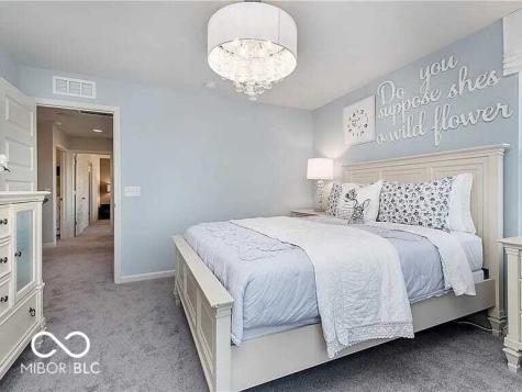 4894 Oak Hl Drive Lebanon IN 46052