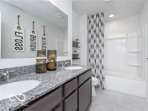 4894 Oak Hl Drive Lebanon IN 46052