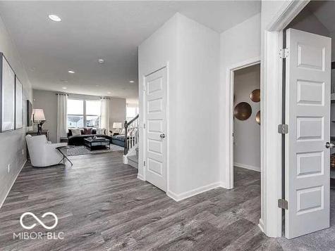 4894 Oak Hl Drive Lebanon IN 46052
