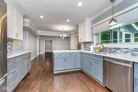 13738 Roswell Drive Carmel IN 46032