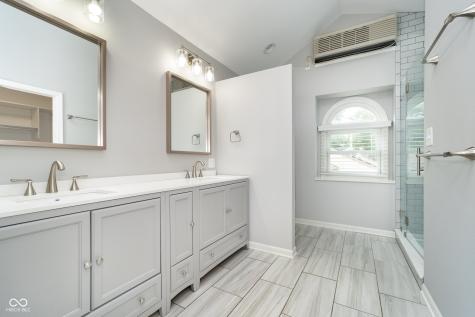 13738 Roswell Drive Carmel IN 46032