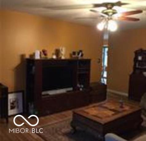 8065 Hoover Lane Indianapolis IN 46260