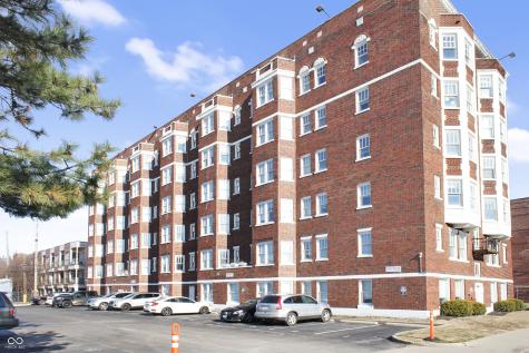 230 E 9th Street E Indianapolis IN 46204