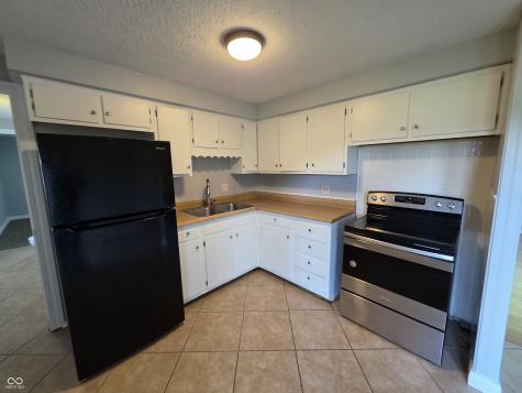10359 Chris Drive Indianapolis IN 46229