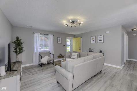 8126 Xenia Drive Indianapolis IN 46227