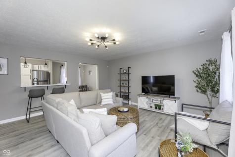 8126 Xenia Drive Indianapolis IN 46227