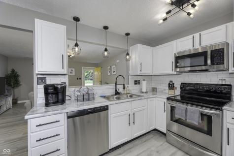8126 Xenia Drive Indianapolis IN 46227