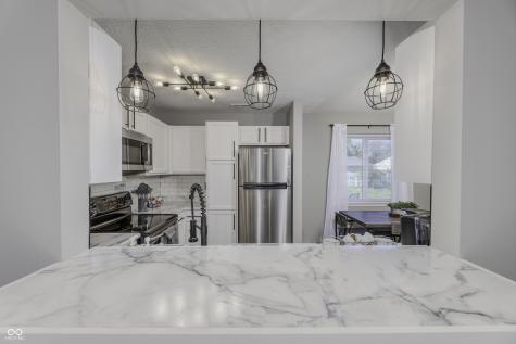 8126 Xenia Drive Indianapolis IN 46227