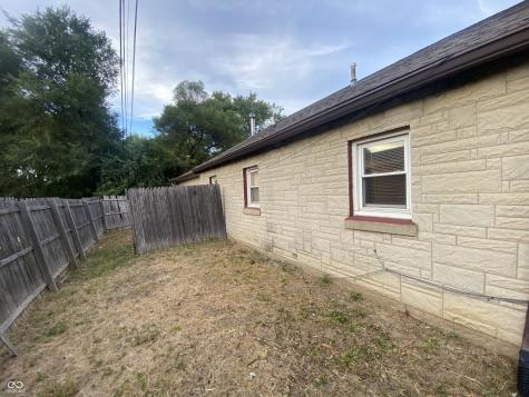410 N 20th Avenue Beech Grove IN 46107