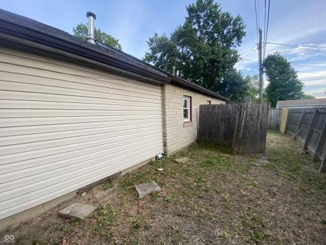 410 N 20th Avenue Beech Grove IN 46107