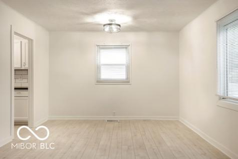3332 Wallace Avenue Indianapolis IN 46218
