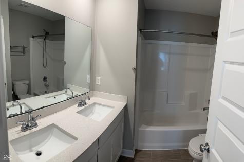 418 Switchgrass Lane Whiteland IN 46184