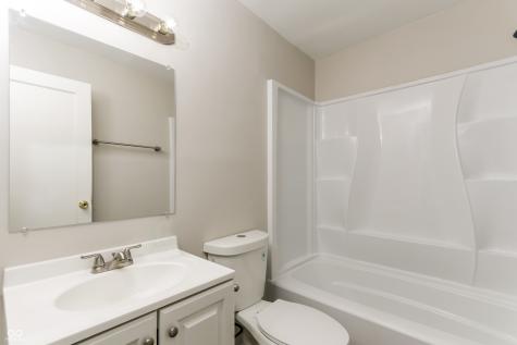 4725 E 16th Street Indianapolis IN 46201