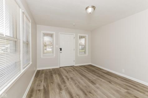 4725 E 16th Street Indianapolis IN 46201