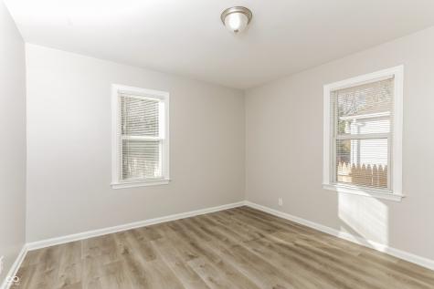 4725 E 16th Street Indianapolis IN 46201