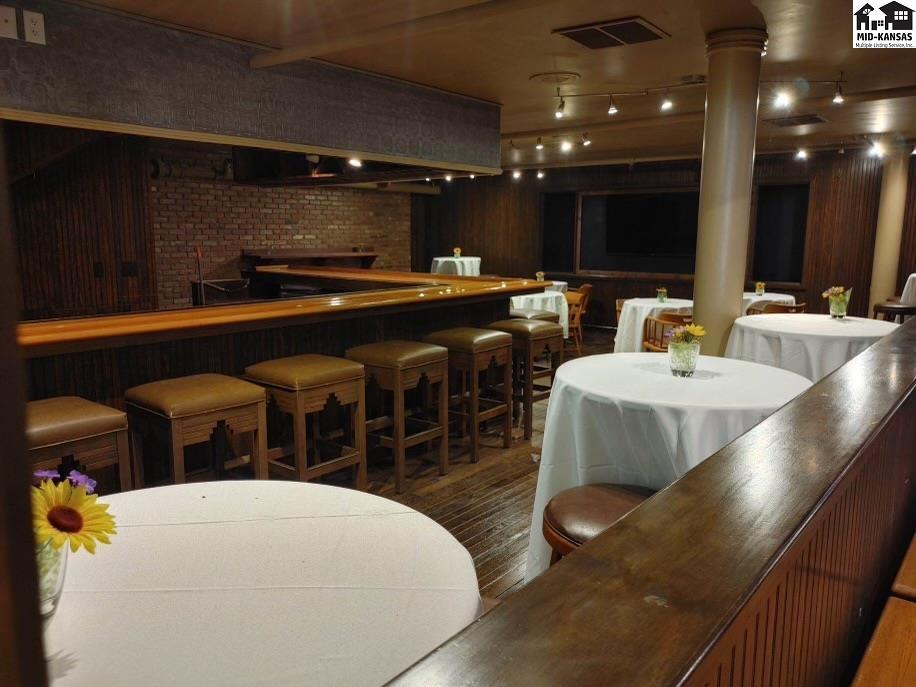 14 N Main Street Hutchinson KS 67501