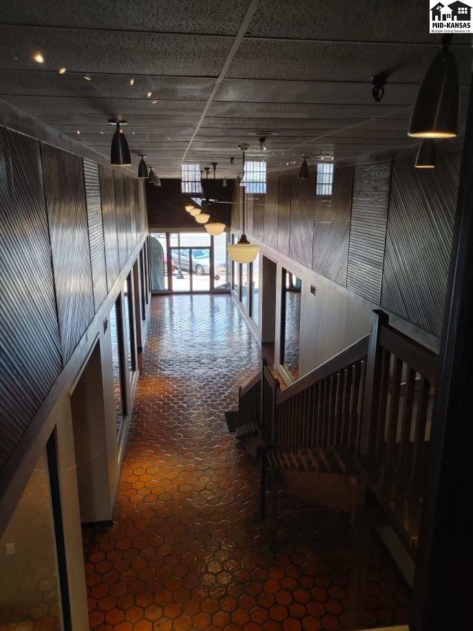 14 N Main Street Hutchinson KS 67501