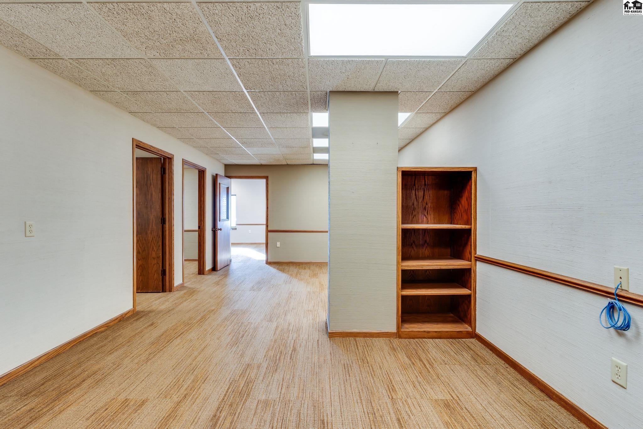129 W 2nd Avenue Hutchinson KS 67501