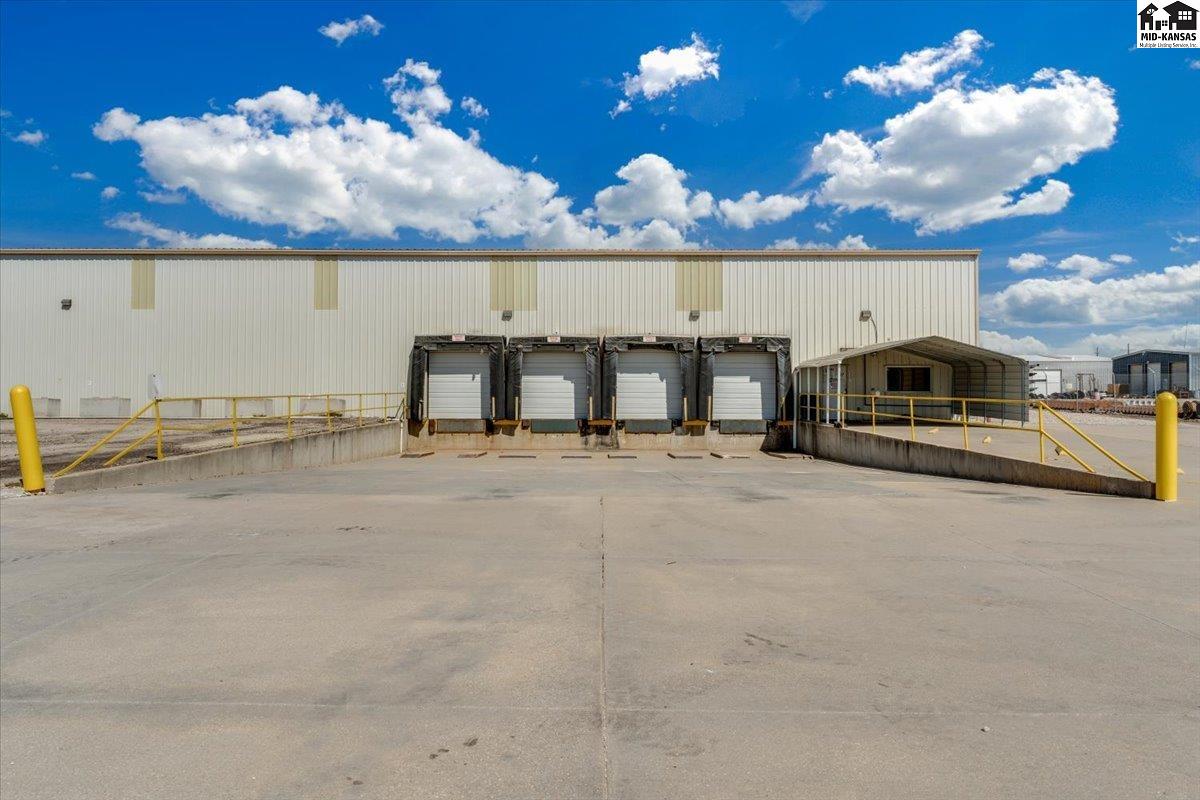 901 Corey Road Hutchinson KS 67501