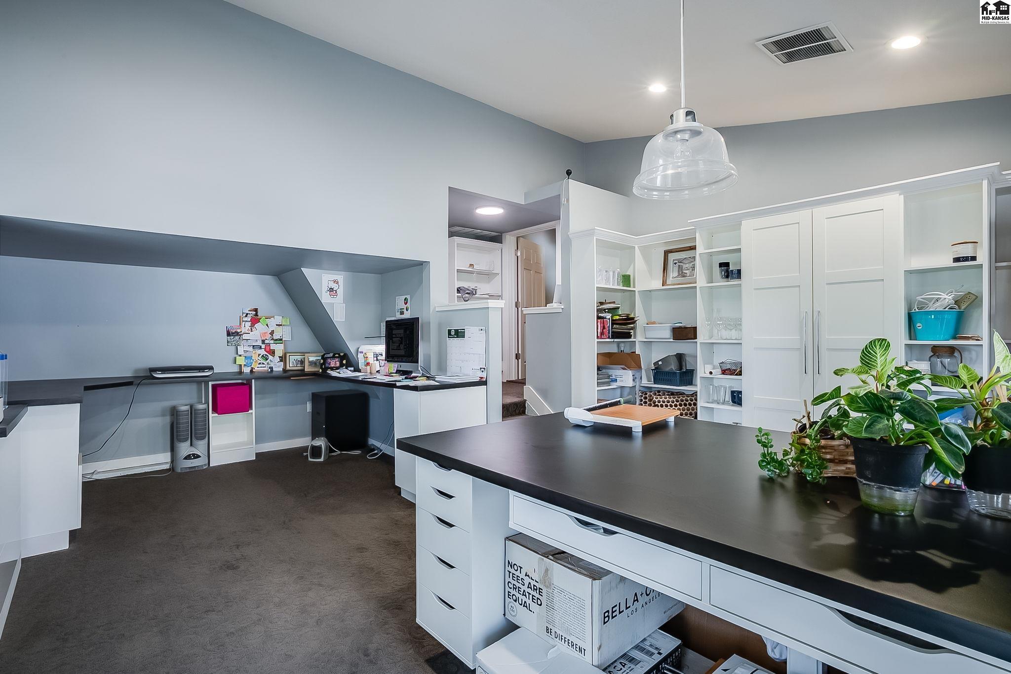 2300 N Lorraine Street Hutchinson KS 67502